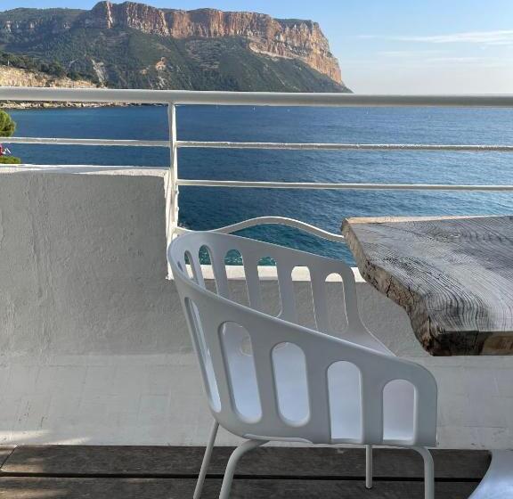 Люкс Вид на Море, De La Plage Mahogany