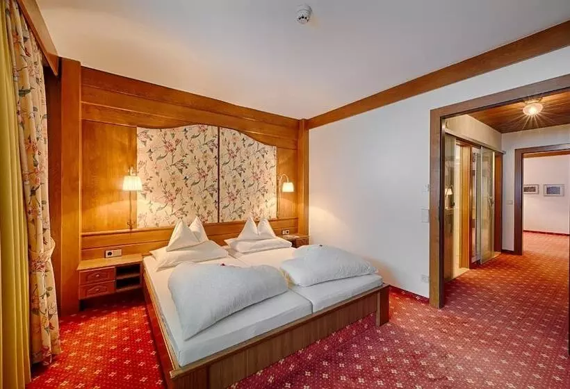 デラックススイート, Thermenwelt Hotel Pulverer