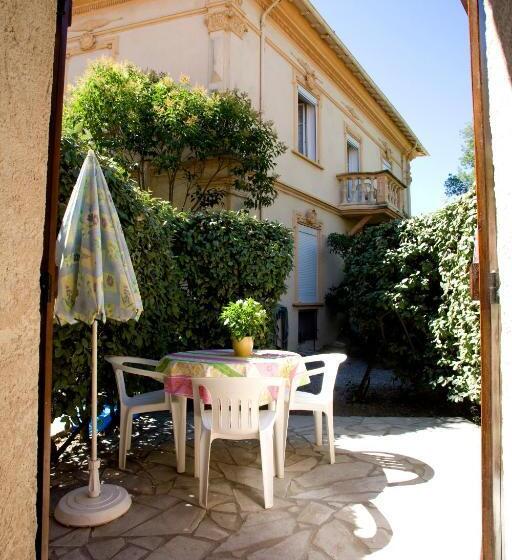 סטודיו סטנדרט עם מרפסת, Hôtel Du Soleil