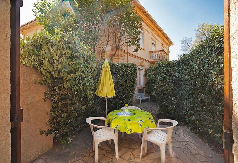 סטודיו סטנדרט עם מרפסת, Hôtel Du Soleil