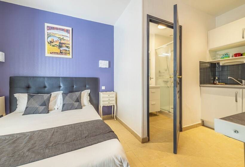 Студия Стандарт, Hôtel Parc Mazon Biarritz