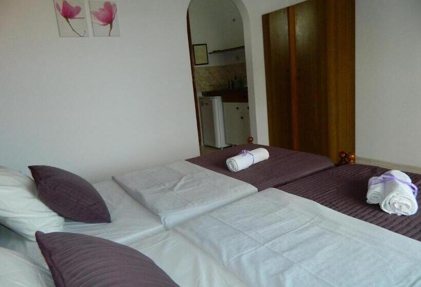 إستوديو قياسى, Roseberry Studios