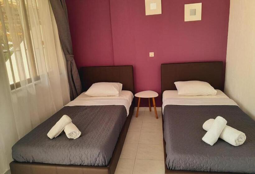 إستوديو قياسى, Roseberry Studios