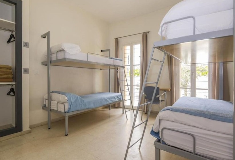 اتاق استاندارد چهار تخته, Albergue Inturjoven Cordoba