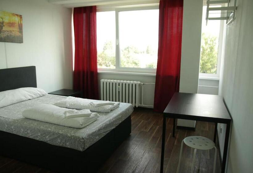 اتاق استاندارد با چشمانداز باغ, Ootel.com