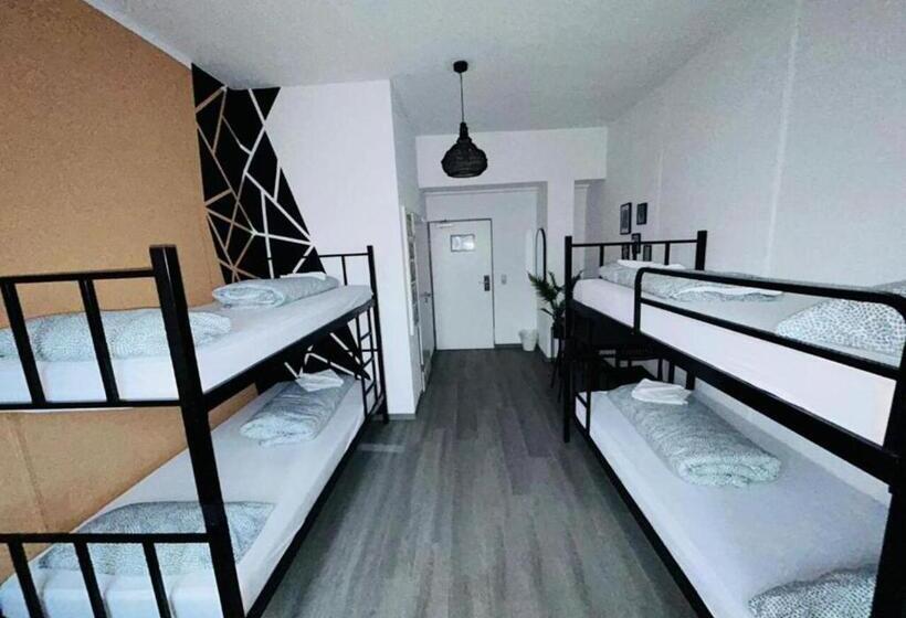 اتاق استاندارد چهار تخته, Ootel.com