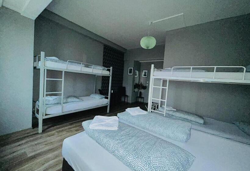 اتاق خانوادگی, Ootel.com