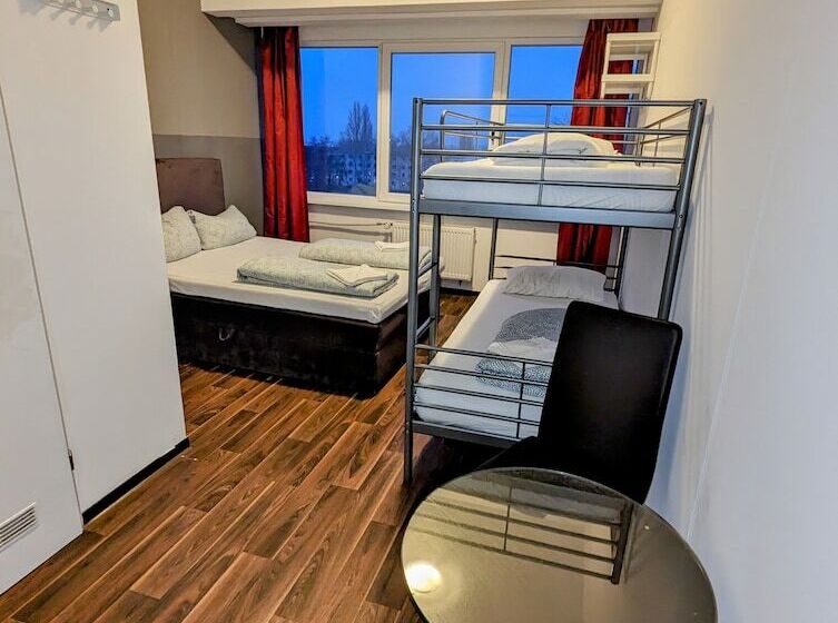 اتاق استاندارد چهار تخته, Ootel.com