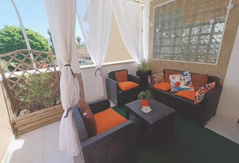 Deluxe-huone, Antonhouse