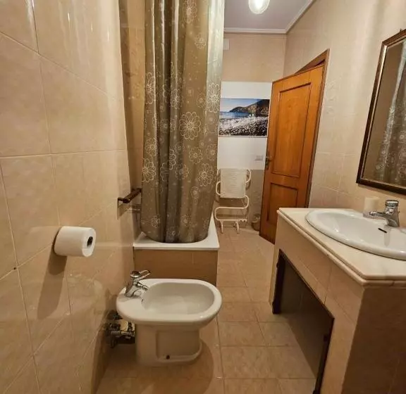 Standard-huone, Antonhouse