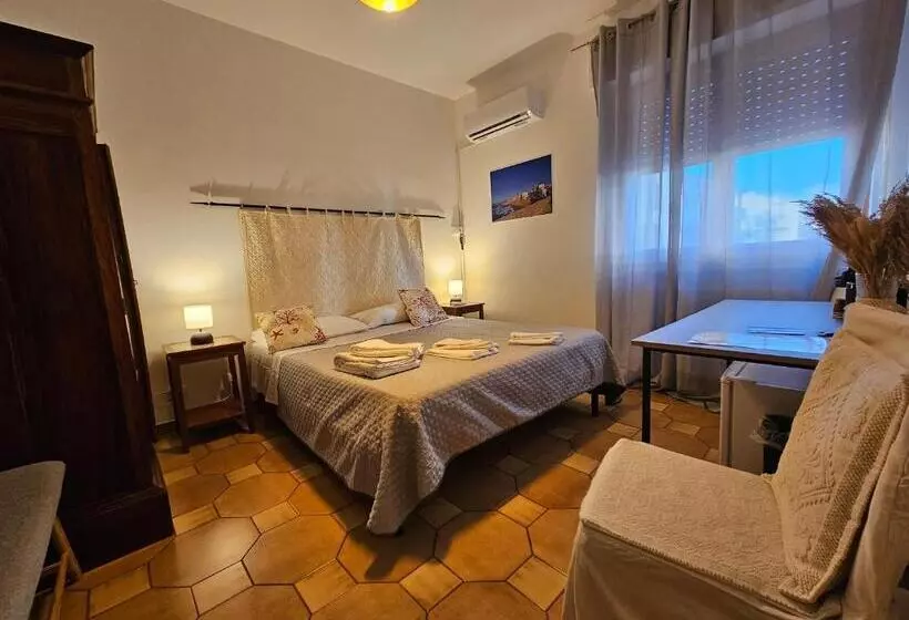 Standard-huone, Antonhouse
