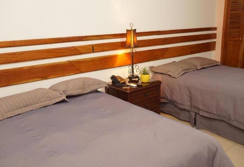 اتاق اکونومی, Casa Del Arbol