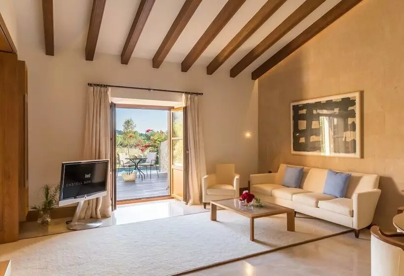 سوییت با استخر, Castell Son Claret   The Leading Hotels Of The World