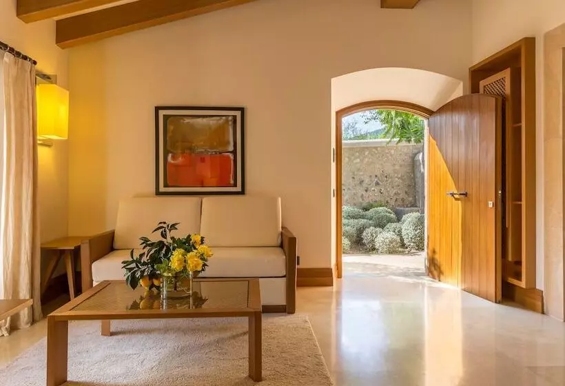 Mini Suite, Castell Son Claret   The Leading Hotels Of The World