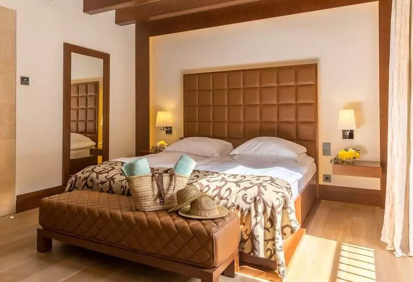 اتاق استاندارد, Castell Son Claret   The Leading Hotels Of The World