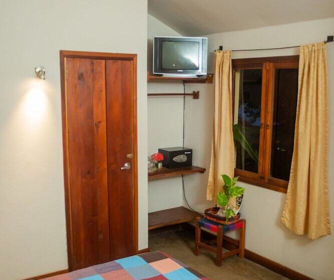 اتاق خانوادگی, Con Corazon