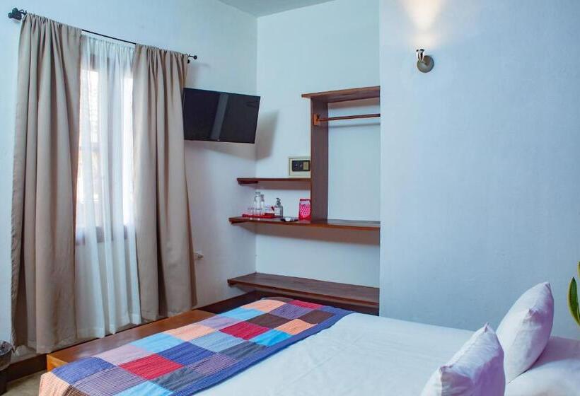 اتاق خانوادگی, Con Corazon