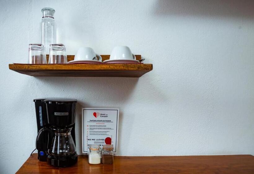 سوییت سوپریور, Con Corazon