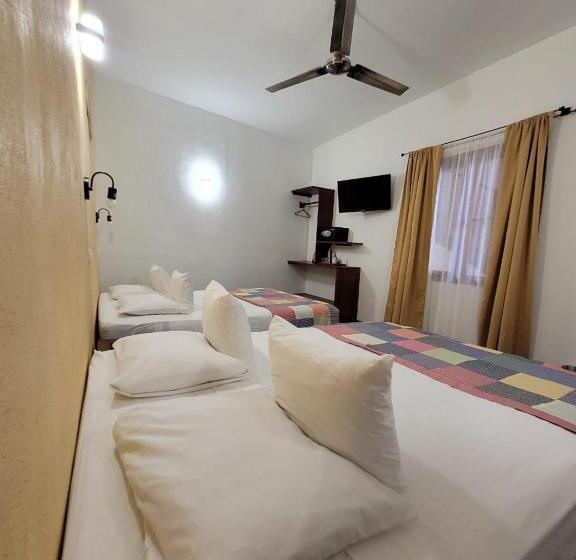 سوییت جونیور, Con Corazon