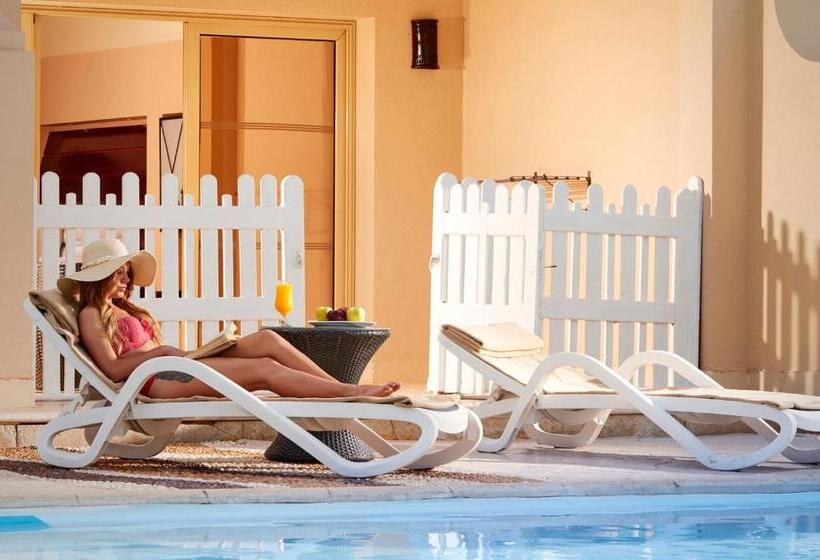 غرفة قياسية Swim Up, Coral Sea Holiday Resort And Aqua Park