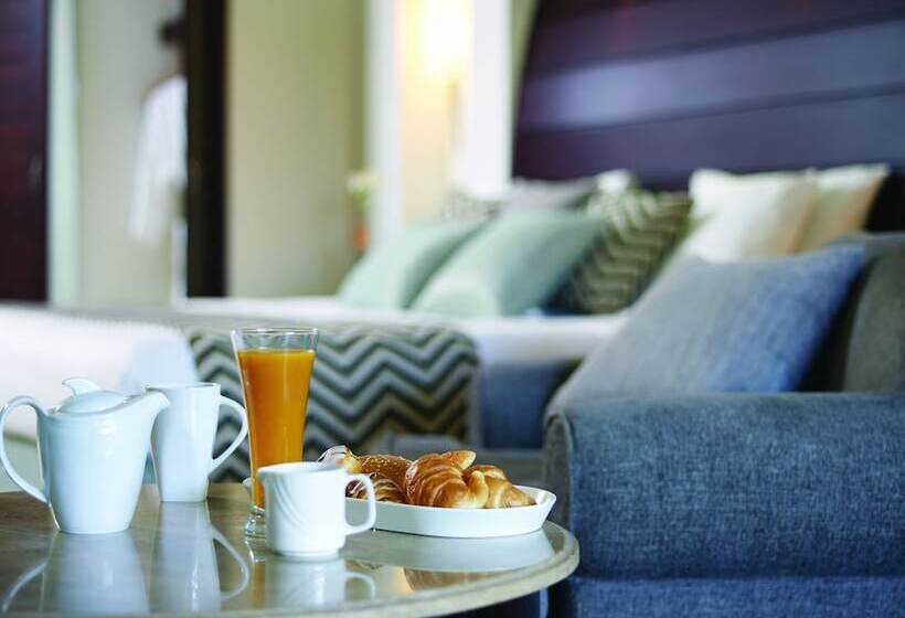 غرفة قياسية مطلّة علي البحر, Coral Sea Holiday Resort And Aqua Park