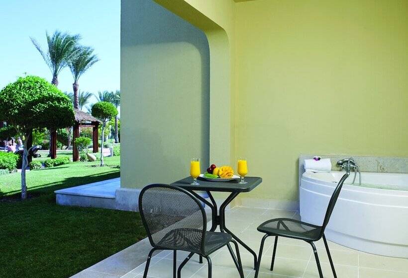 バスタブ付きスタンダードルーム, Coral Sea Holiday Resort And Aqua Park