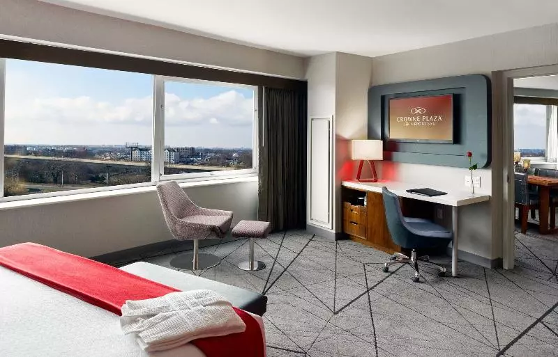 Executive-huone King-vuode, Crowne Plaza Jfk Airport New York City, An Ihg