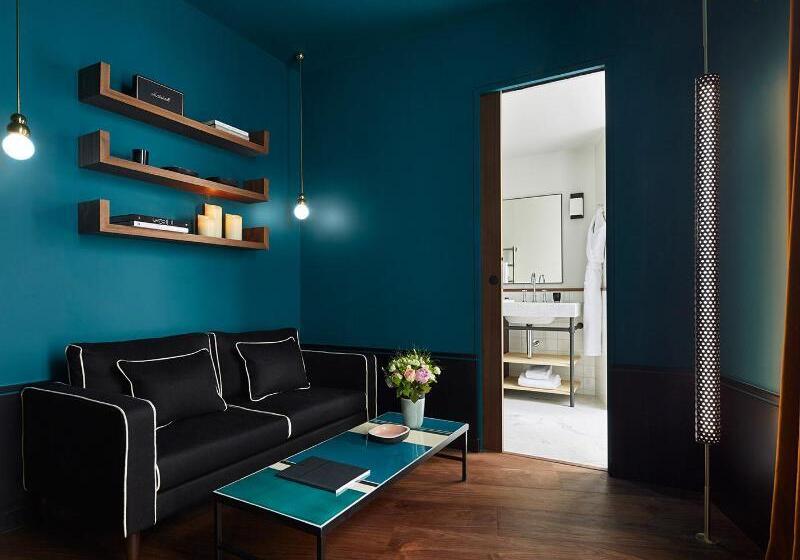 Номер Стандарт, Dorsett Shepherds Bush London