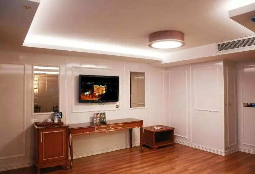 اتاق لوکس با بالکن, Emirtimes Hotel&spa   Tuzla