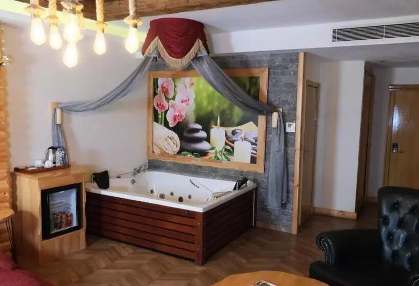 بانگلوی لوکس, Emirtimes Hotel&spa   Tuzla