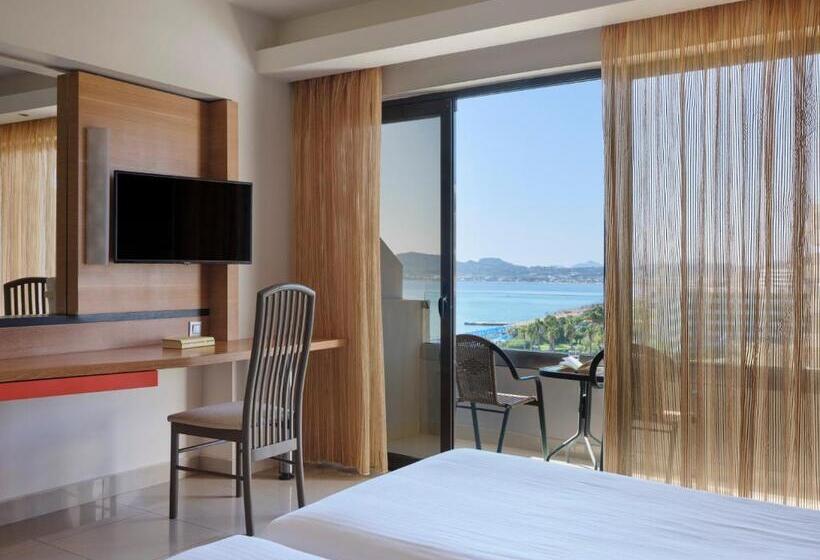 Номер Стандарт Боковой Вид на Море, Esperos Mare Resort & Spa