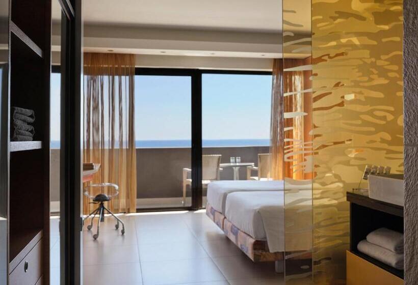 غرفة بريميوم مطلّة علي البحر, Esperos Mare Resort & Spa