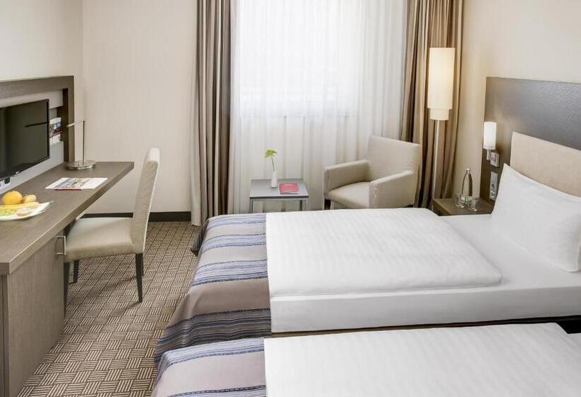 Номер бизнес-класса, Intercityhotel Ingolstadt