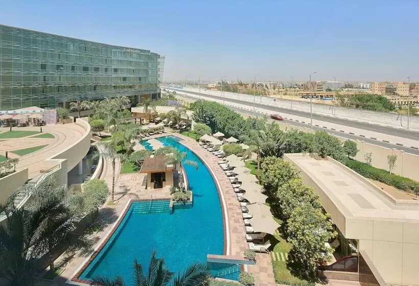 اتاق کلاب, Le Méridien Cairo Airport