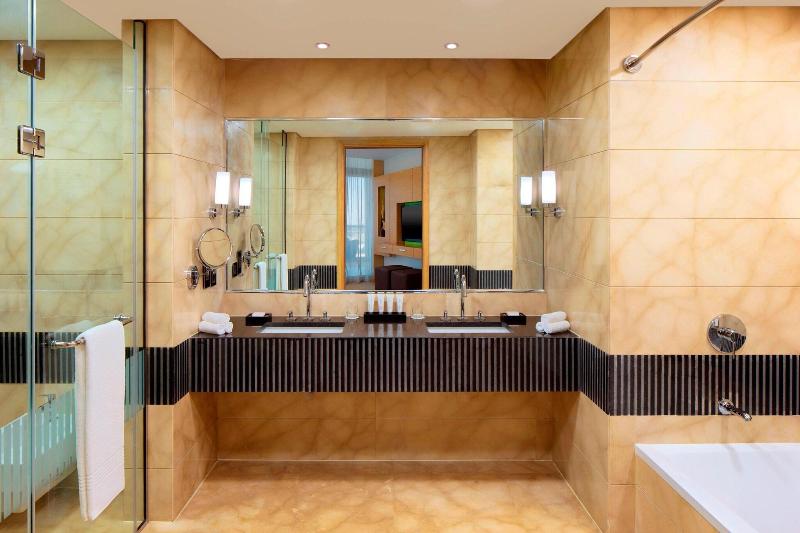 سوئیت با چشمانداز, Le Méridien Cairo Airport