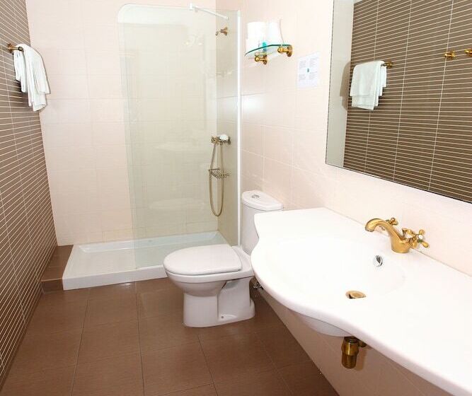 スタンダードルーム, Monasterio De Leyre