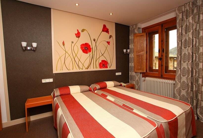 スタンダードルーム, Monasterio De Leyre