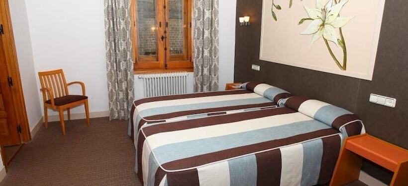 スタンダードルーム, Monasterio De Leyre