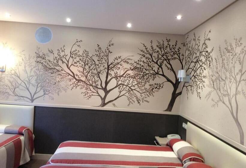 スタンダード４人部屋, Monasterio De Leyre