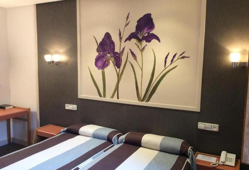 スタンダードルーム, Monasterio De Leyre