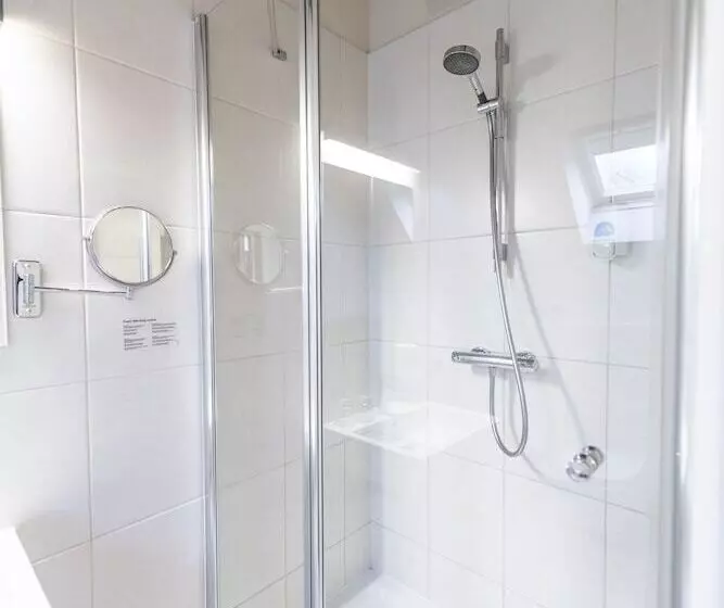 Standard-huone, Onderbergen