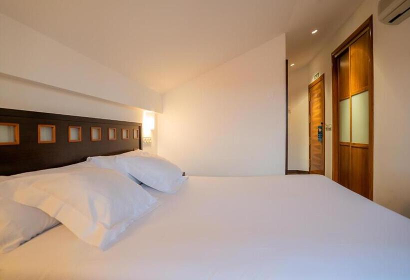 スタンダードルーム, Rincon Del Conde