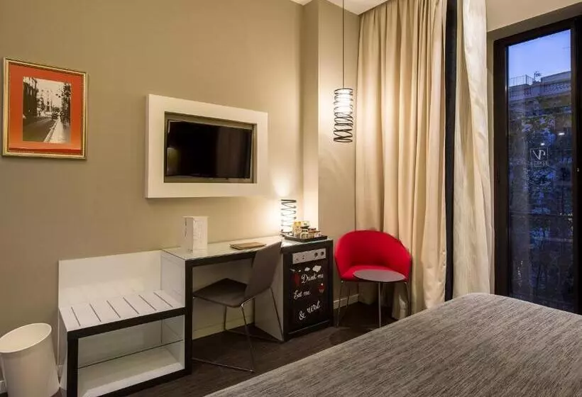 Economy Room