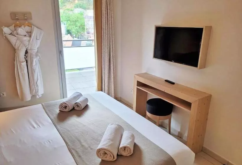 آپارتمان 2 خوابه با بالکن, Residence Pierre & Vacances Premium Julia Augusta