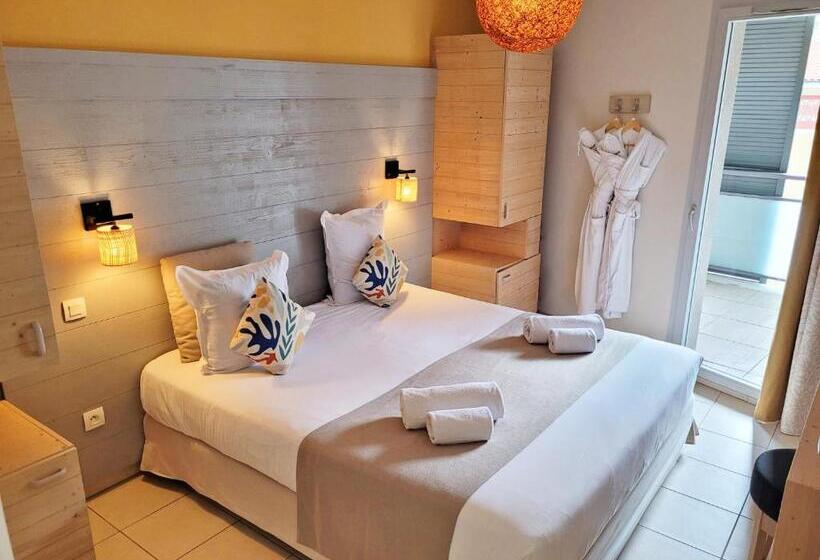 발코니가 있는 2 베드룸 아파트, Residence Pierre & Vacances Premium Julia Augusta