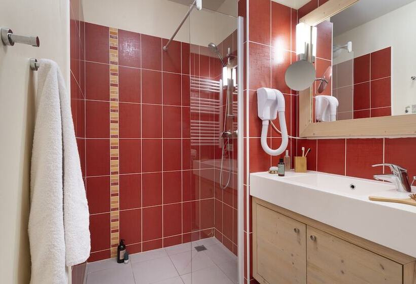 Апартаменты 1 Спальня с Балконом, Residence Pierre & Vacances Premium Julia Augusta
