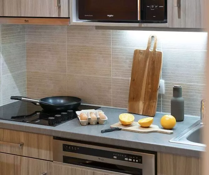 آپارتمان 1 خوابه با بالکن, Residence Pierre & Vacances Premium Julia Augusta