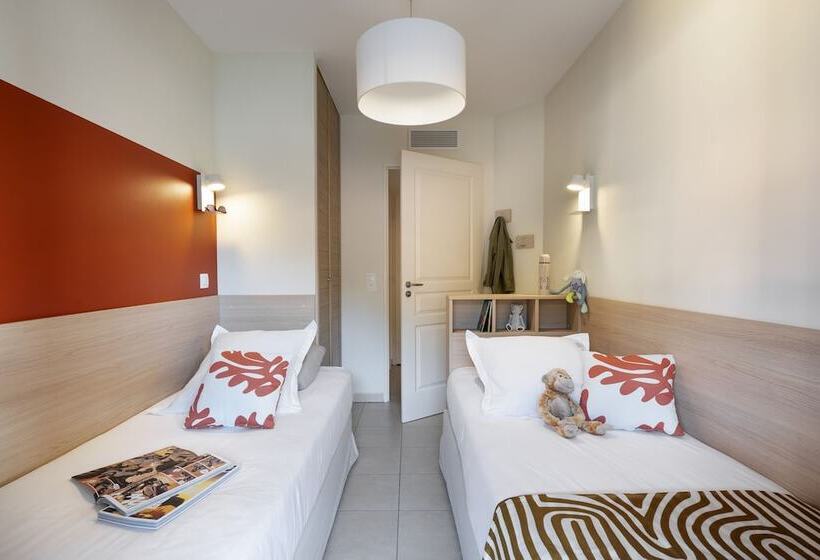 발코니가 있는 2 베드룸 아파트, Residence Pierre & Vacances Premium Julia Augusta