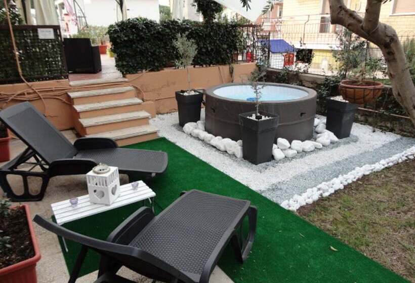 프레지덴셜 스위트, Tarchon Luxury B&b