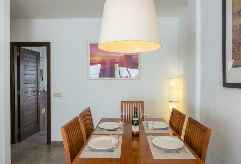 수영장이 있는 3베드룸 빌라, Villas Puerto Rubicon